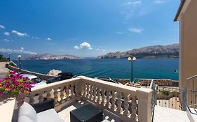 Guest House Villa Baska